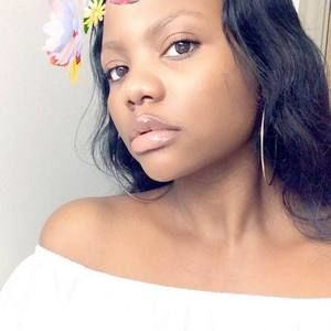 Meet your Posher, Omopariola